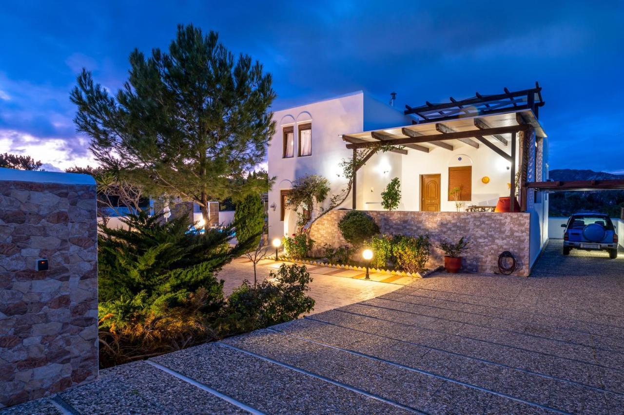 Evilion Villa Ґеннаді Екстер'єр фото